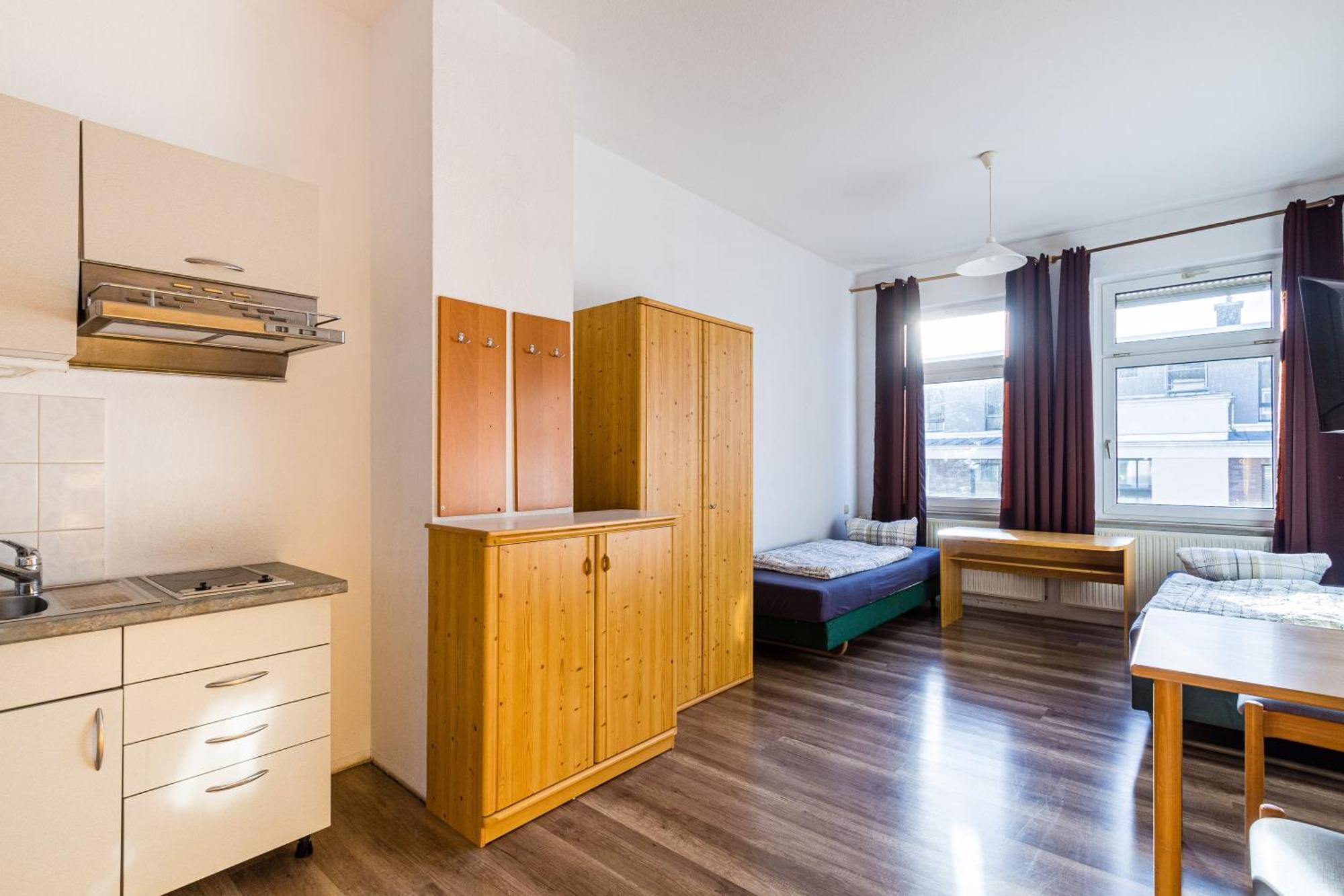 Apartmenthaus In Chemnitz Fuer Monteure Exterior foto